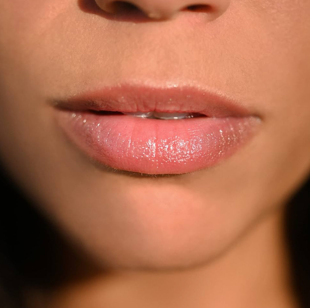 EOS Holiday Raspberry Cloud & Blackberry Bellini Limited Lip Butter